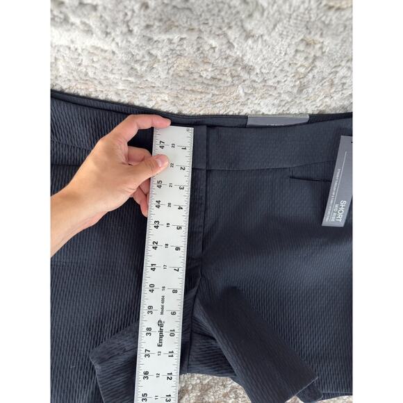 NEW Apt 9 Size 14 Flat Front Mid Rise Casual Shorts Black Button Zip NWT - Picture 5 of 14